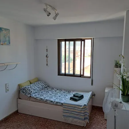 An In With 3 Bedrooms, Located Near And Gandia شقة إكسراكو